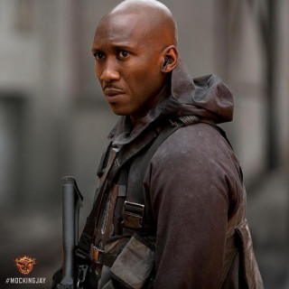 Man gun jacket street afrofuturism - a street free wallpaper for tablet