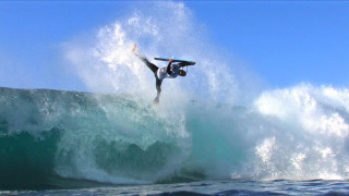 Surfing man wave ocean sunny 2 - a man riding free wallpaper for desktop