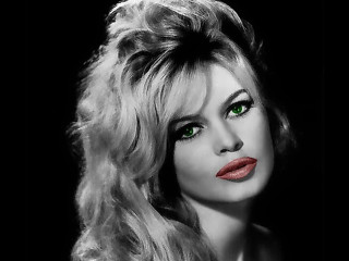 Woman green eyes red lip - 1 9 6 0 s free wallpaper