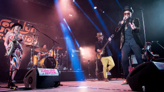 Stage performance band microphone guitar - boleslaw cybi free wallpaper