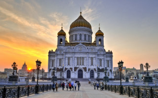 People building golden dome sunset - tone free wallpaper
