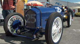 Blue car surfboard man puzzle - dieselpunk free wallpaper