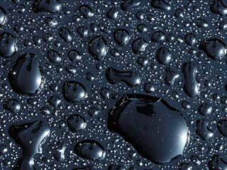 Black apple water droplets macro - white dot free wallpaper