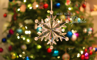 Christmas tree snowflake holiday message - a snowflake free wallpaper for desktop