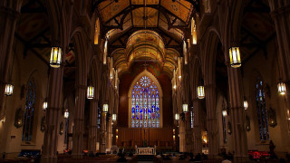 Cathedral stained glass pew people - interior free wallpaper