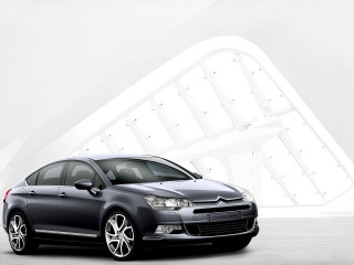 Black car white room arch - a white light free wallpaper