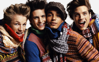 Young men scarves heads group - free seasons wallpaper