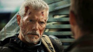 Bloody face man backpack knife - another man free wallpaper