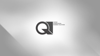 Black white logo letter q - international typographic style free wallpaper for desktop