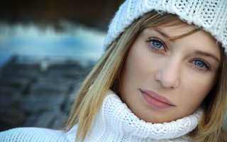 Esztter blonde blue eyes fur - a white sweater free wallpaper for desktop