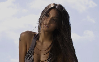 Woman long hair sun sky - olive skin free wallpaper