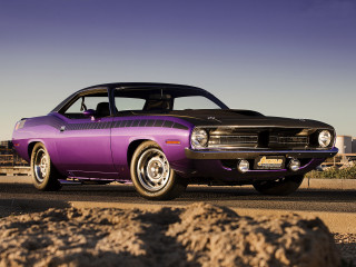 Purple car desert road sky - a purple car free wallpaper