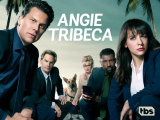 Group people sitting poster animal - a group of people sitting next free wallpaper