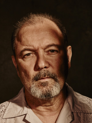 Bearded man serious look bill - bill lewis free wallpaper for mobile