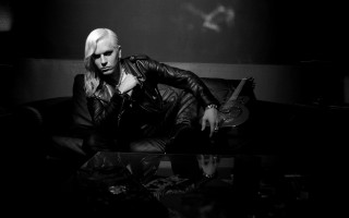 Man couch guitar black white - private free wallpaper