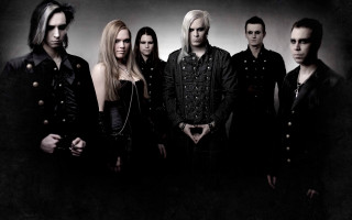 Group people black white photo 3 - free dark wallpaper for desktop