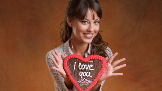 Woman holding heart cake i - viennese actionism free wallpaper