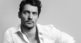 Bearded man white shirt pose - andrew bell free wallpaper