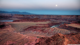 Canyon lake moon sky view - a view of a canyon free wallpaper
