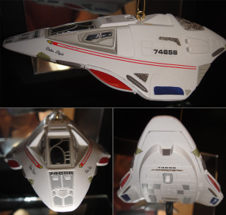 Spaceship model three views image - free ship wallpaper for tablet