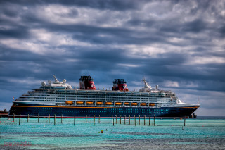 Cruise ship ocean cloudy sky 2 - disney free wallpaper