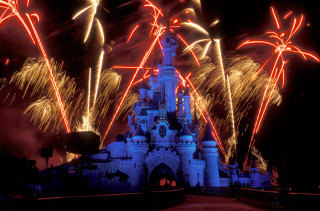 Castle fireworks sky lights background - fantasy magic free wallpaper