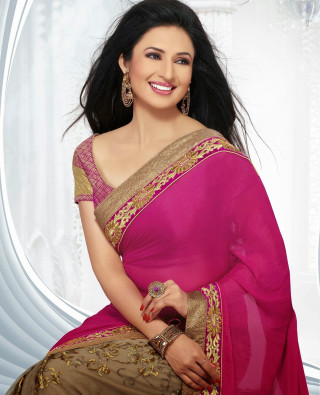 Woman pink gold sari smiling - pink free wallpaper for mobile