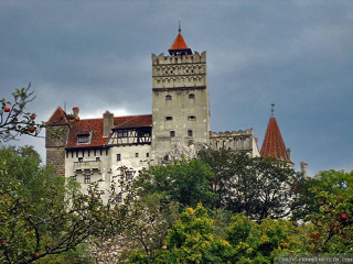 Castle clock tower trees bushes - ferenc joachim free wallpaper
