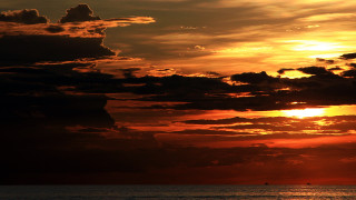 Sunset boat water clouds sky - a sunset free wallpaper for desktop