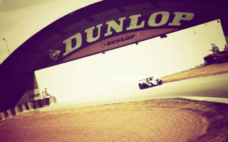 Race car dunlop junior road - dynamic free wallpaper for desktop