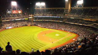 Baseball stadium night crowd watching - a baseball stadium free wallpaper
