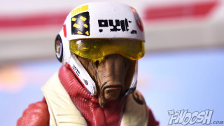 Toy horse helmet goggles sky - solo free wallpaper