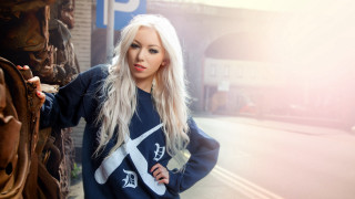 Woman long hair standing wall 4 - white hair free wallpaper for desktop