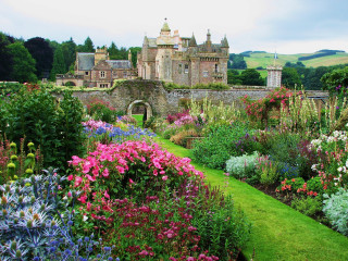 Garden castle flowers green lawn - alexander johnston free wallpaper