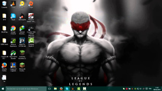 Computer screen red mask headband - a red mask free wallpaper