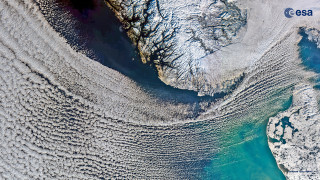 Satellite image body of water 2 - colorful cloud free wallpaper