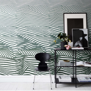 Black chair table zebra print - a black chair free wallpaper for tablet