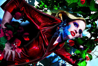 Woman red dress flowers blue - a blue face free wallpaper for desktop