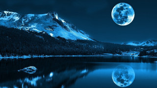 Full moon mountain lake reflection 2 - a reflection of the moon free wallpaper