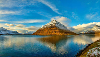 Mountain lake reflection blue sky 3 - daryush shokof free wallpaper