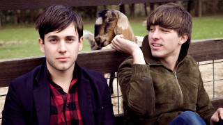 Young men bench goat behind - art brut free wallpaper for desktop