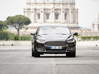 Black car dome building fence - a dome free wallpaper