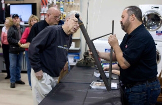 Man metal abstract sculpture boys - an abstract sculpture free wallpaper