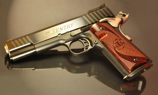 Gun red laser table silver - barron storey free wallpaper