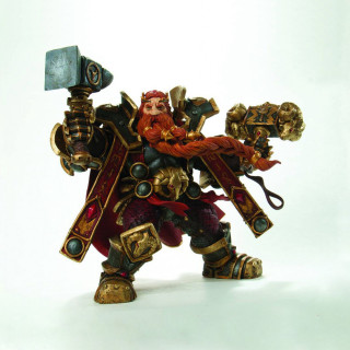 Miniature figurine man hammer hand - action painting free wallpaper for tablet