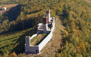 Castle forest path structure nature - aerial view free wallpaper for desktop