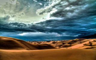 Desert landscape sand dunes blue - white cloud above free wallpaper