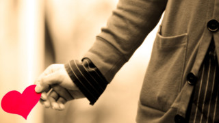 Man woman holding hearts romantic - the other hand free wallpaper for desktop