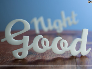 Wooden table good night bird - a small bird free wallpaper