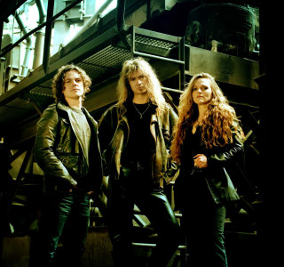 Group people building clock tower 2 - a clock tower in the background free wallpaper for tablet